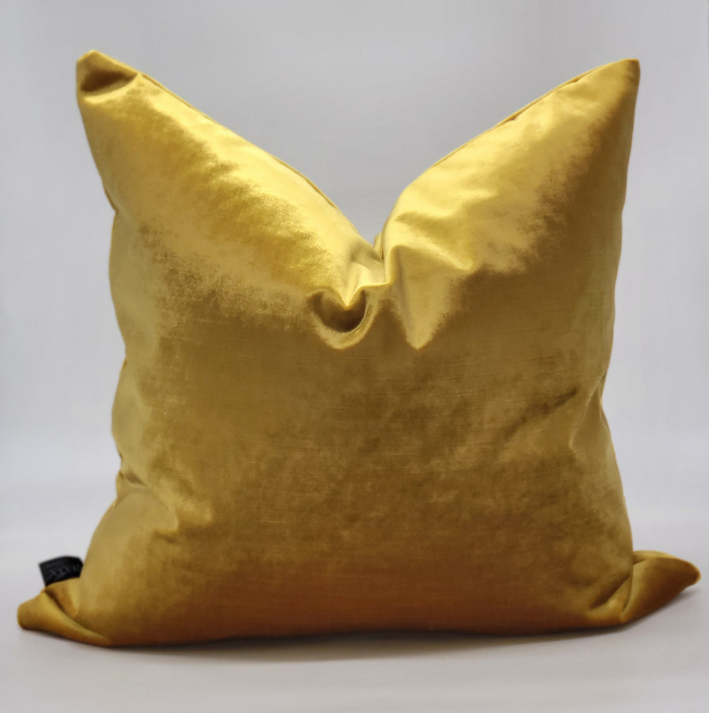 Topaz Gold Velvet